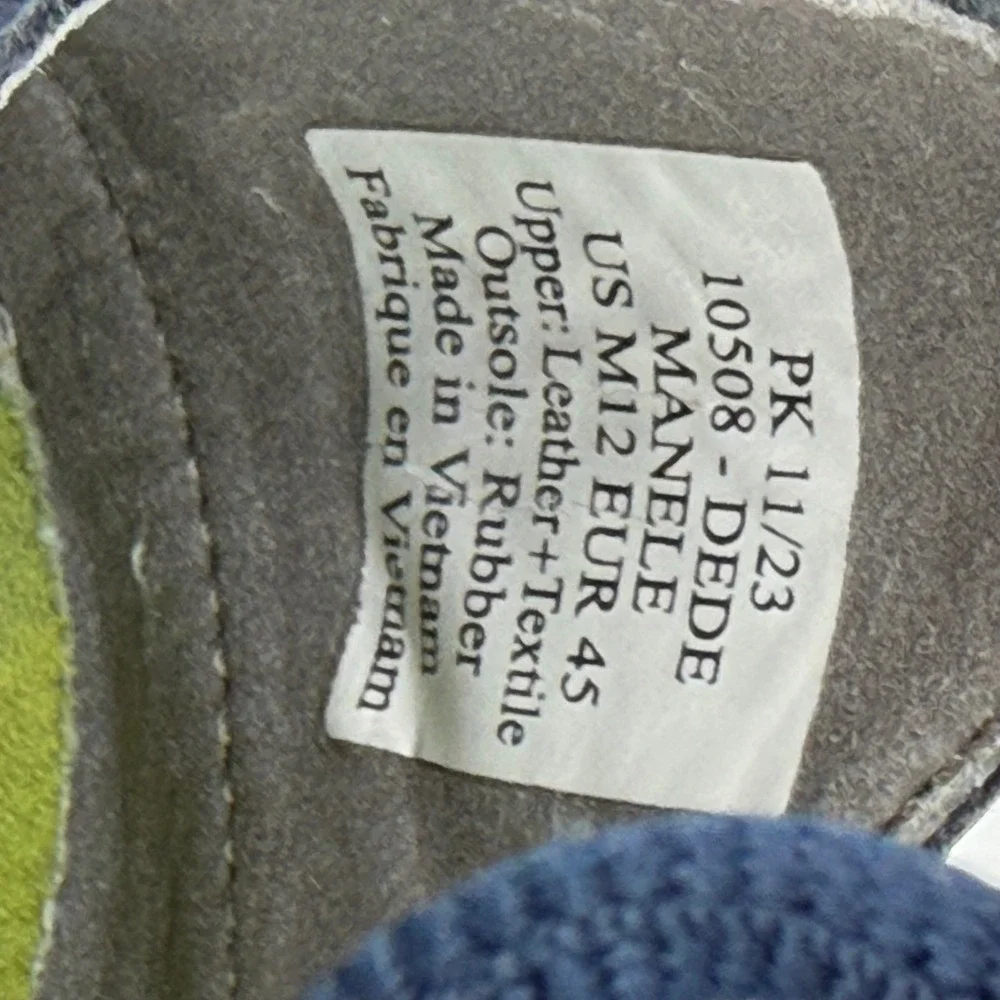 OluKai Manele Golf Shoes Mens 12 Navy Dark Wood Spikeless Sneakers 10508-DEDE